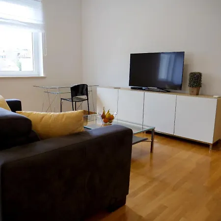 Furioso Apartamento Split