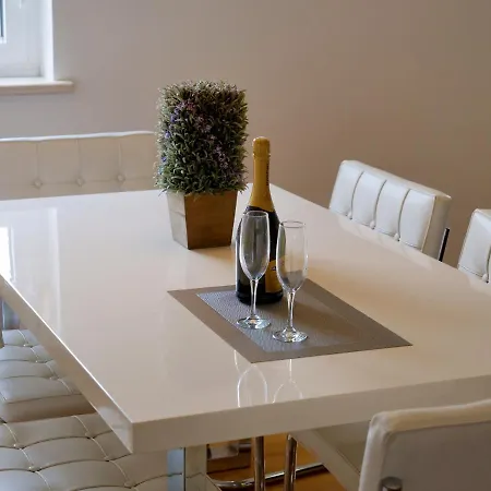 Furioso Apartamento